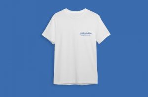 MOCKUP CAMISETA LLAR